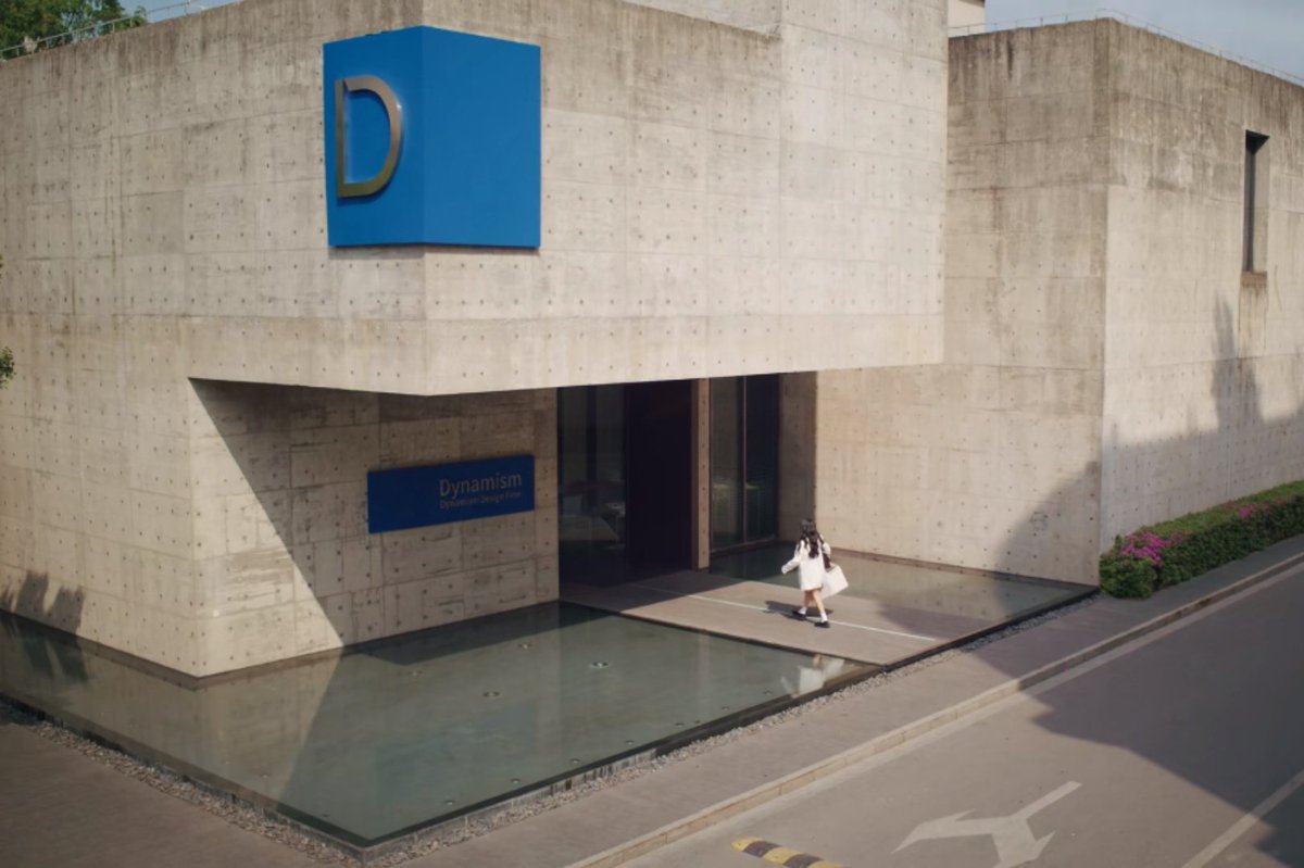 SeriesNovels's tweet image. วิเคราะห์ #เกมรักข้ามบทบาท

พระเอกคือตัวละครที่มีความลึกลับซับซ้อนมากที่สุด 
...แล้วถ้าทั้งหมดที่เราเห็นคือแผนของพระเอกหมดล่ะ มีแค่นางเอกที่เป็นตัวละครที่พระเอกไม่คาดว่าจะเข้ามาในวงจรพระเอก เพราะงั้นฮีเลยจะกันนางเอกออกไปจากแผนทั้งหมดของฮี อย่างที่เห็นในตัวอย่างตอนต่อไป?