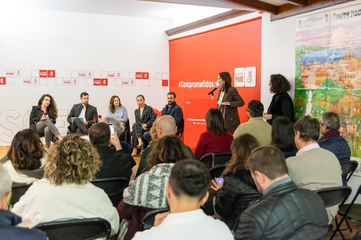 Acto por la vivienda en La Laguna, Tenerife

Coordinado por nuestra secretaria de Vivienda, <a href="/msanmara/">Maribel Santana</a>, y la participación de las/os compañeros del <a href="/PSOETenerife/">PSOE Tenerife</a>: <a href="/PatriciaHdezGut/">Patricia Hernández</a>, <a href="/aafogon1/">Aarón Afonso</a>, <a href="/JMirandaPSOE/">Jennifer Miranda</a>, #EmilioFariña y #SusanaReyes 

📍 <a href="/PSOE_LaLaguna/">PSOE La Laguna/ ❤️</a>