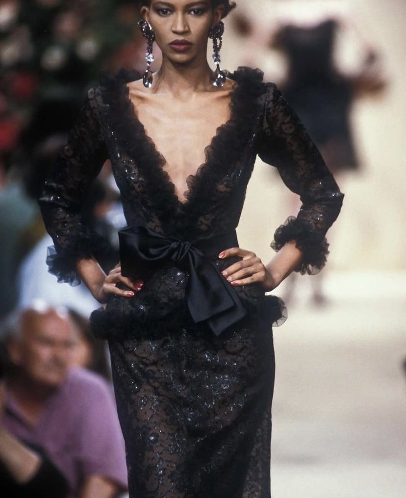 pYSLrada's tweet photo. i miss this YSL https://t.co/QJEV0ooBj1