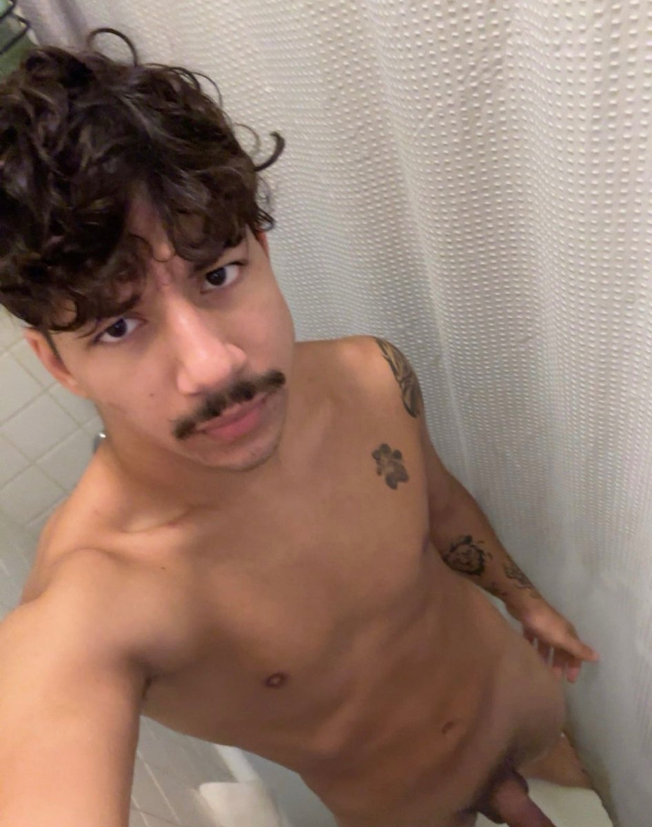 dmackyyd's tweet photo. I’m back and my #onlyfans is FREE!!! Subscribe before I set the price soon!🤫🌶️ 

💻LINK:
https://t.co/N5J71hI9hp

Daily posts, daily message 
checked and reply’s to everyone! 🫶🫶 #bi #straight #of #like #jock #bait https://t.co/8pwFblEqlJ