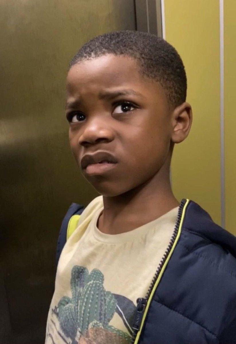 mgkhosana's tweet photo. How is Zoleka a murderer when Hlathi made the final call and signed for the procedure? Basadi!#inimbamzanzi https://t.co/phkGwn2jd0