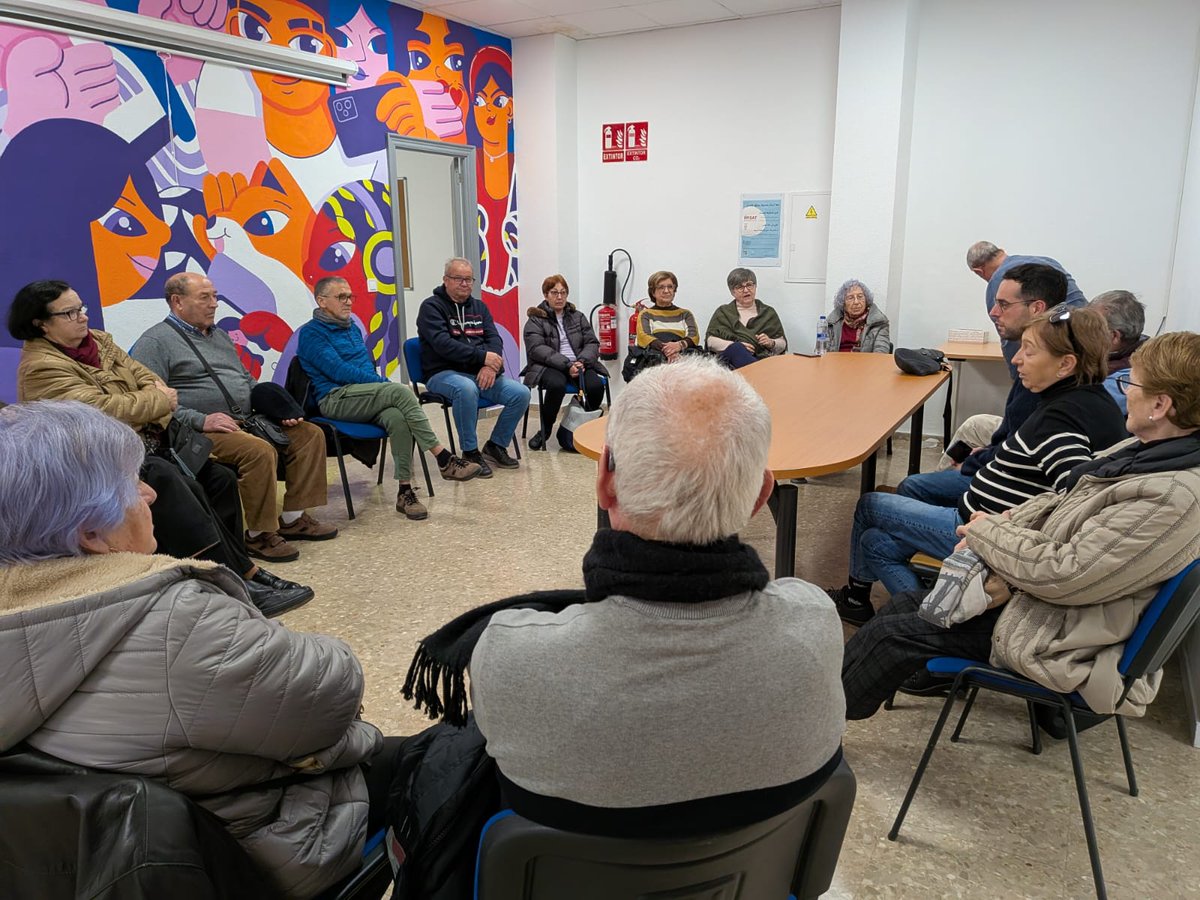 Hui hem représ les reunions 
               setmanals