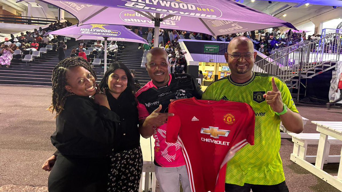 Hollywoodbets's tweet photo. What a night 🔥

AFCON Semi-Finals on the big screen, an electric Hollywoodbets Greyville crowd, and the official reveal of football legend Michael Owen as the newest member of the Hollywoodbets team.

From the first whistle to the final reveal, this one delivered. https://t.co/MrIrSogaGV