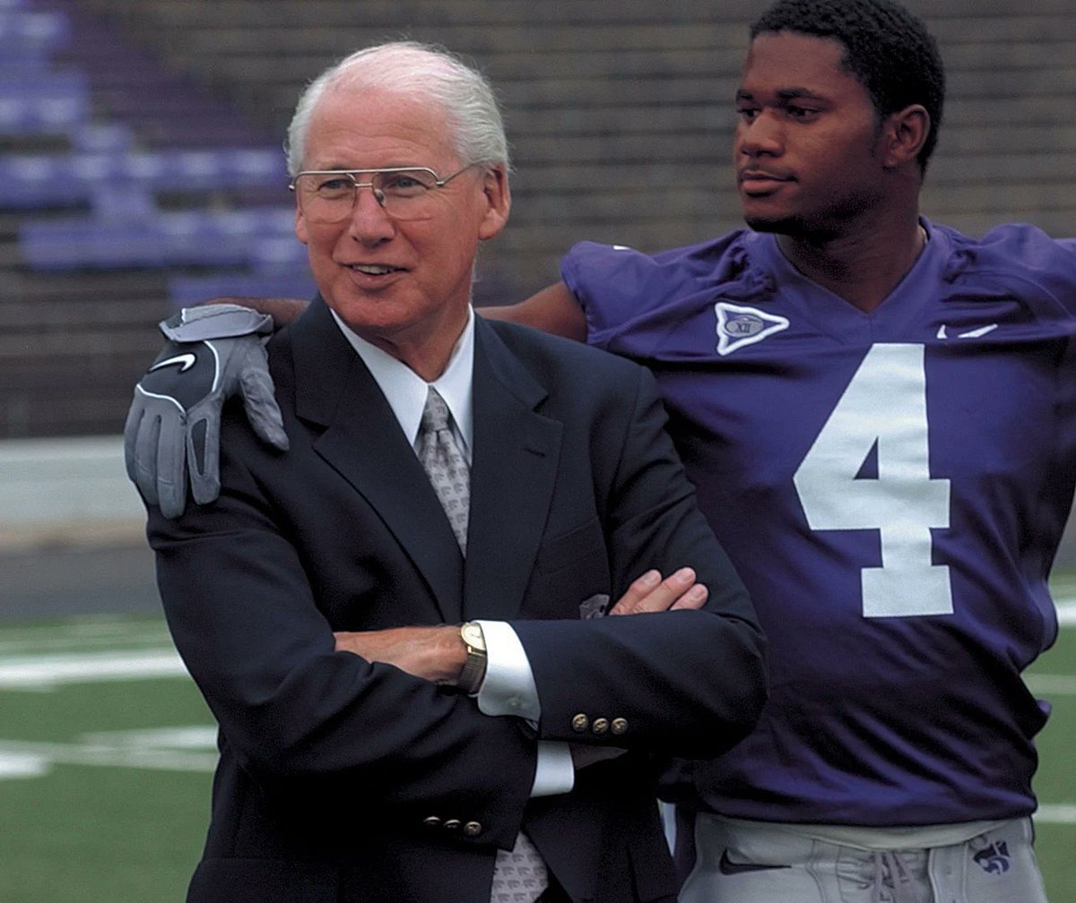 MERCsports's tweet image. K-State great Terence Newman elected to College Football Hall of Fame

themercury.com/k_state_sports…