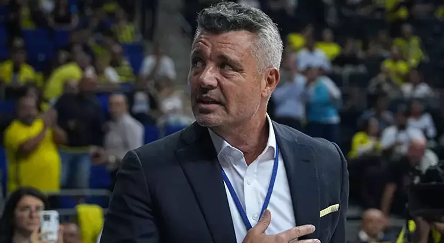 fenermarkajorg's tweet photo. ✅ Herkes dürüst olsun;  

Devre arasında sizce hangi oyuncular gönderilmeli? https://t.co/h52cP6TfLU