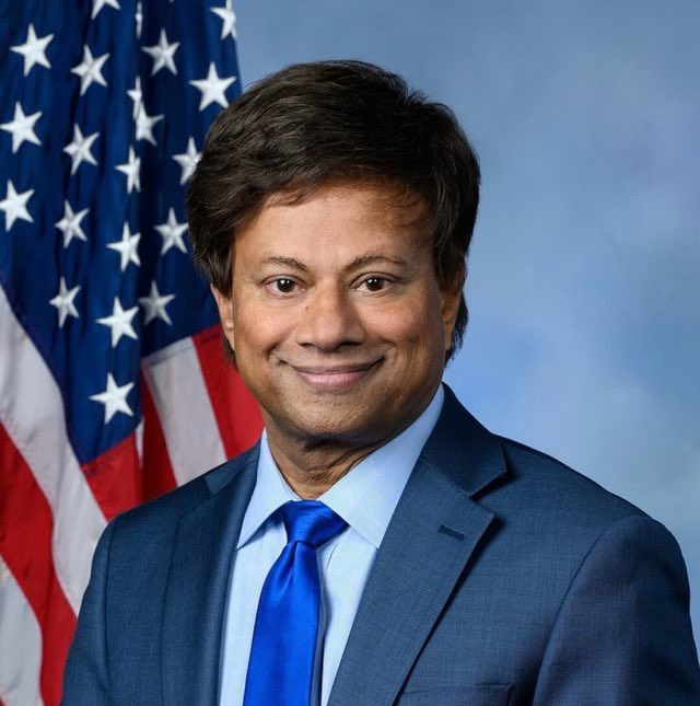 LeadingReport's tweet image. BREAKING: Rep. Shri Thanedar to introduce legislation to abolish ICE.
