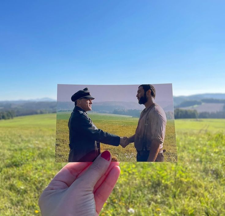 Cinema Scene tweet media