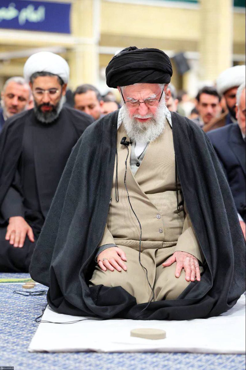 alsafi_husien's tweet photo. 🔺لحفظ سيدنا ومولانا القائد السيد علي الخامنئي 
أفلح
من صل على محمد وآل محمد
يا حافظ يا حافظ يا حافظ https://t.co/KgHLuDCBOi