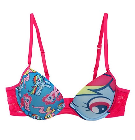 twiappledash's tweet image. The only bra I own👎👎
