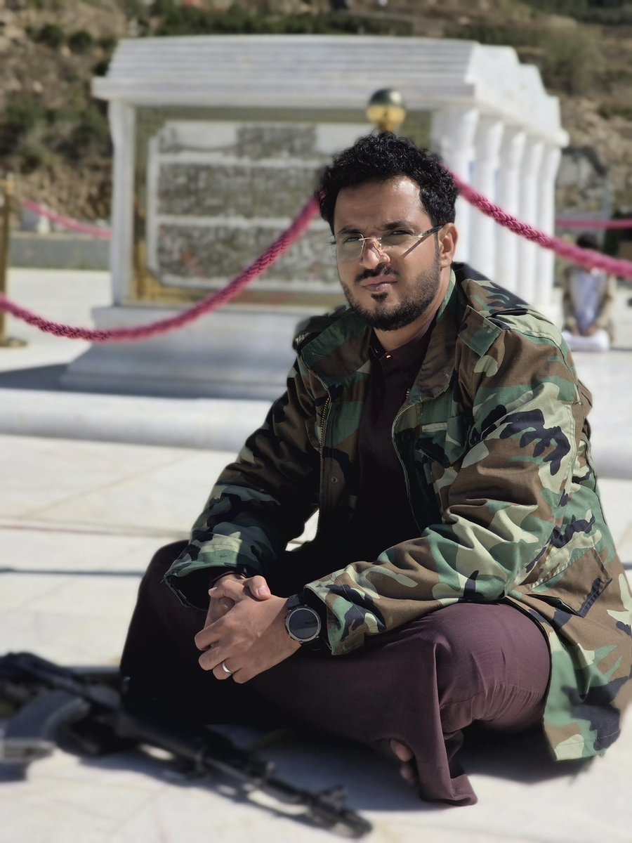 سيدي ومولاي لك مني العهد والوعد
على مواصلة نهج الله في خط القران بتوفيق الله وبإذنه ثابتين مستمرين حتى نلقى الله ويجمع الله بيننا وبينك وبين ابائك الطاهرين وجدك محمد في مستقر رحمته في الجنة....
السلام على الحسين الڜـــ.هيد 💚
#الذكرى_السنوية_لشهيد_القرآن