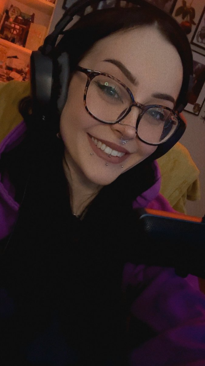 Just another dbd stream 🫶🏻

Come hang out! 

Twitch.tv/leafydecays