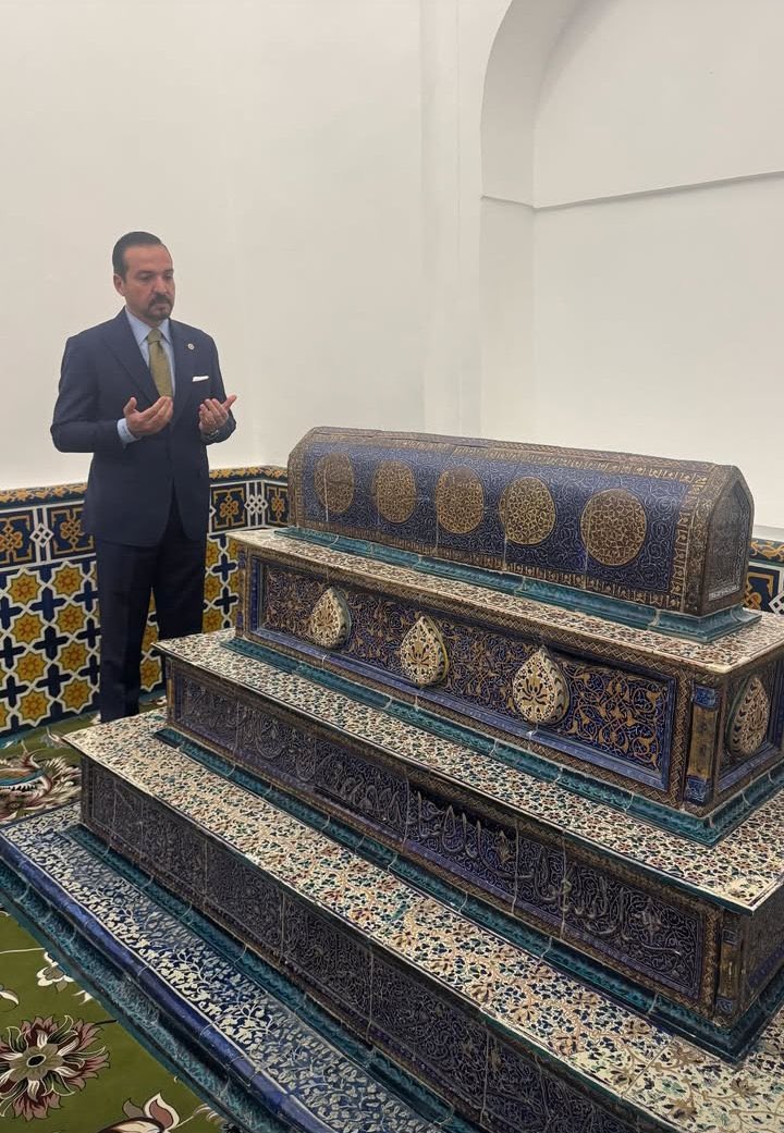 Özbek gardaşlarımız.

#Türkdevletleri #Türkbirliği 

<a href="/zorlu77/">Prof.Dr.Kürşad ZORLU</a>