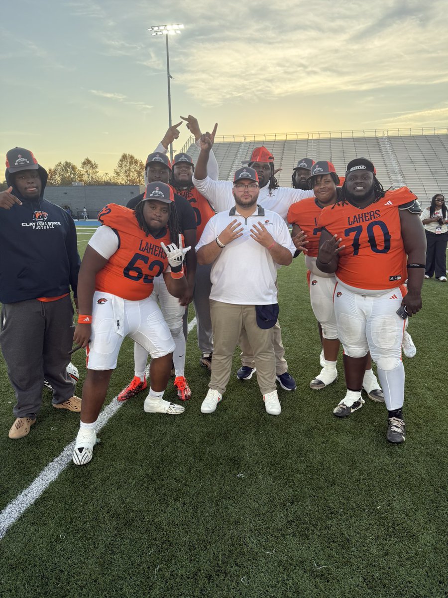 Coach Knox tweet media