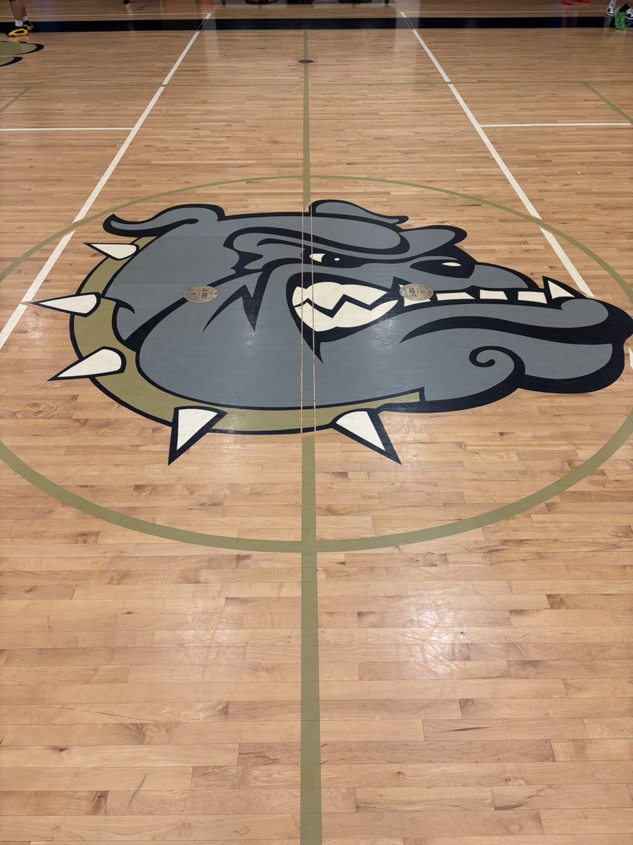 BrooksideHoops's tweet image. Pre Game Prep for……..

……….a Home Game? Is this real life?

T-Minus 2.5 Hours. #Focused 

#GoBulldogs