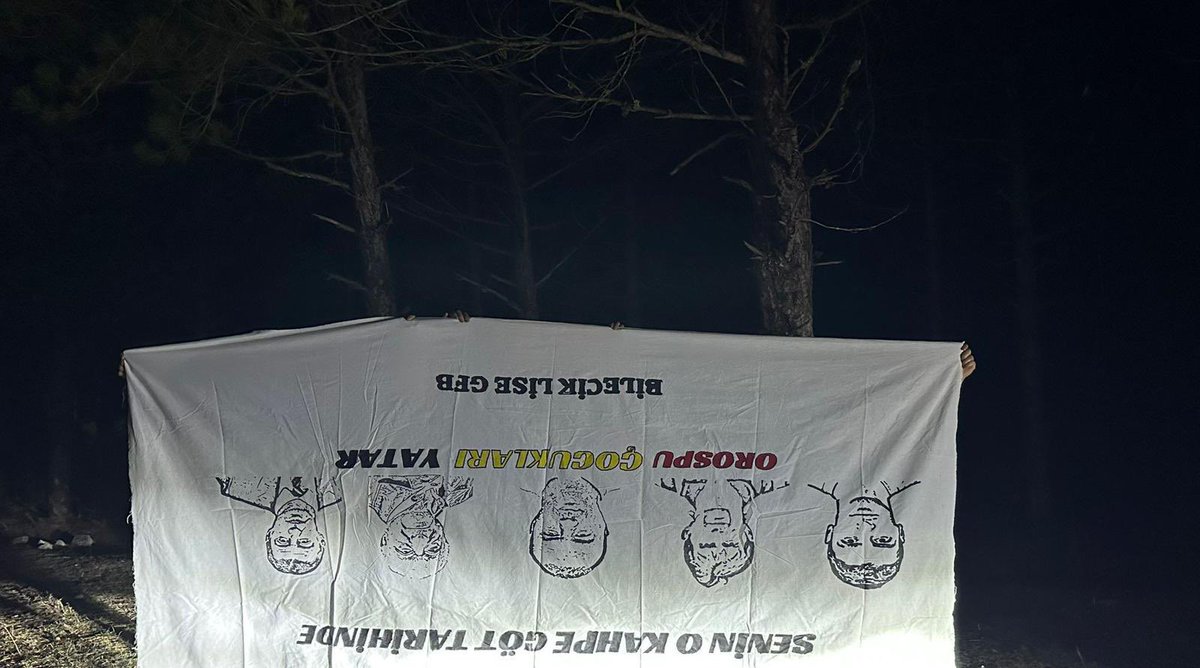 ne mutlu seni sikene :)
<a href="/Lisegfbcom/">LİSE GFB</a>