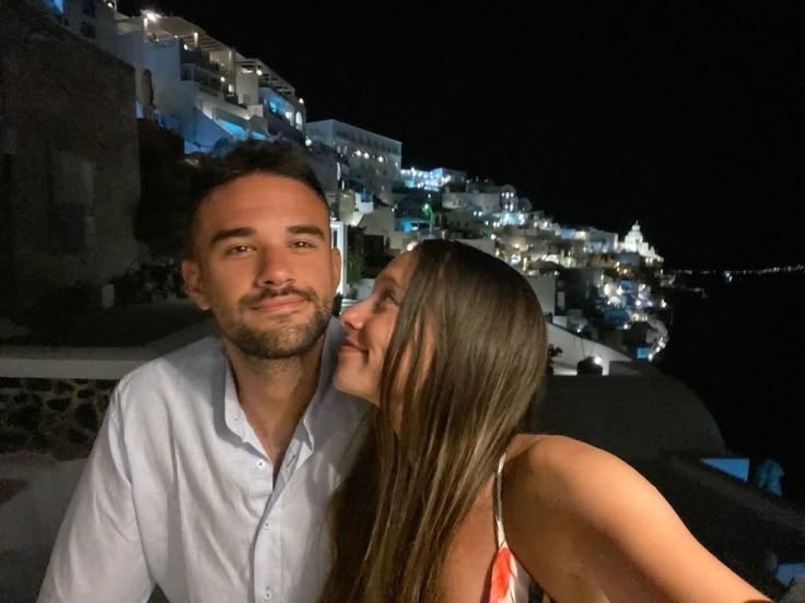 Echo de menos a mis papis que no saben que son mis papis