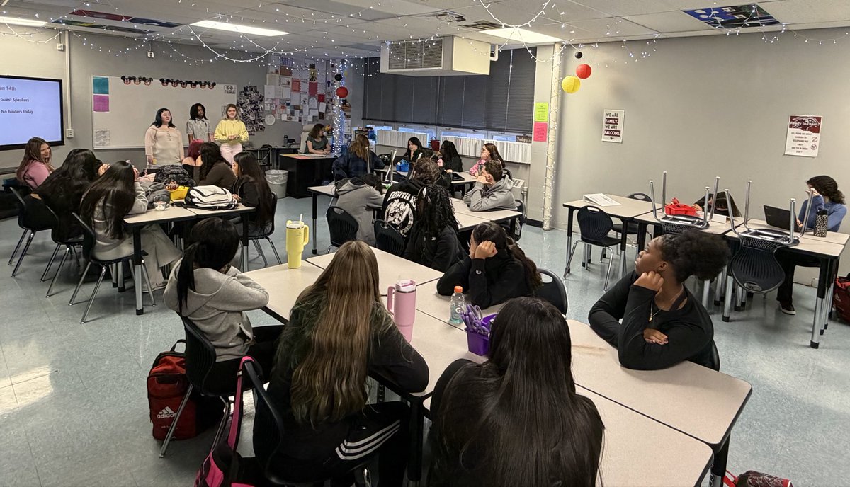 ISD future teachers tweet media