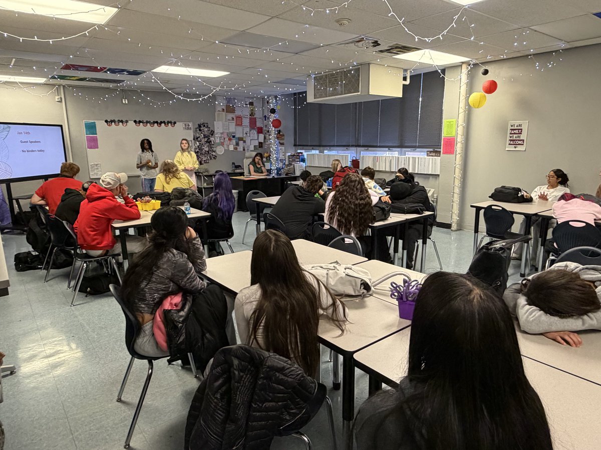 ISD future teachers tweet media