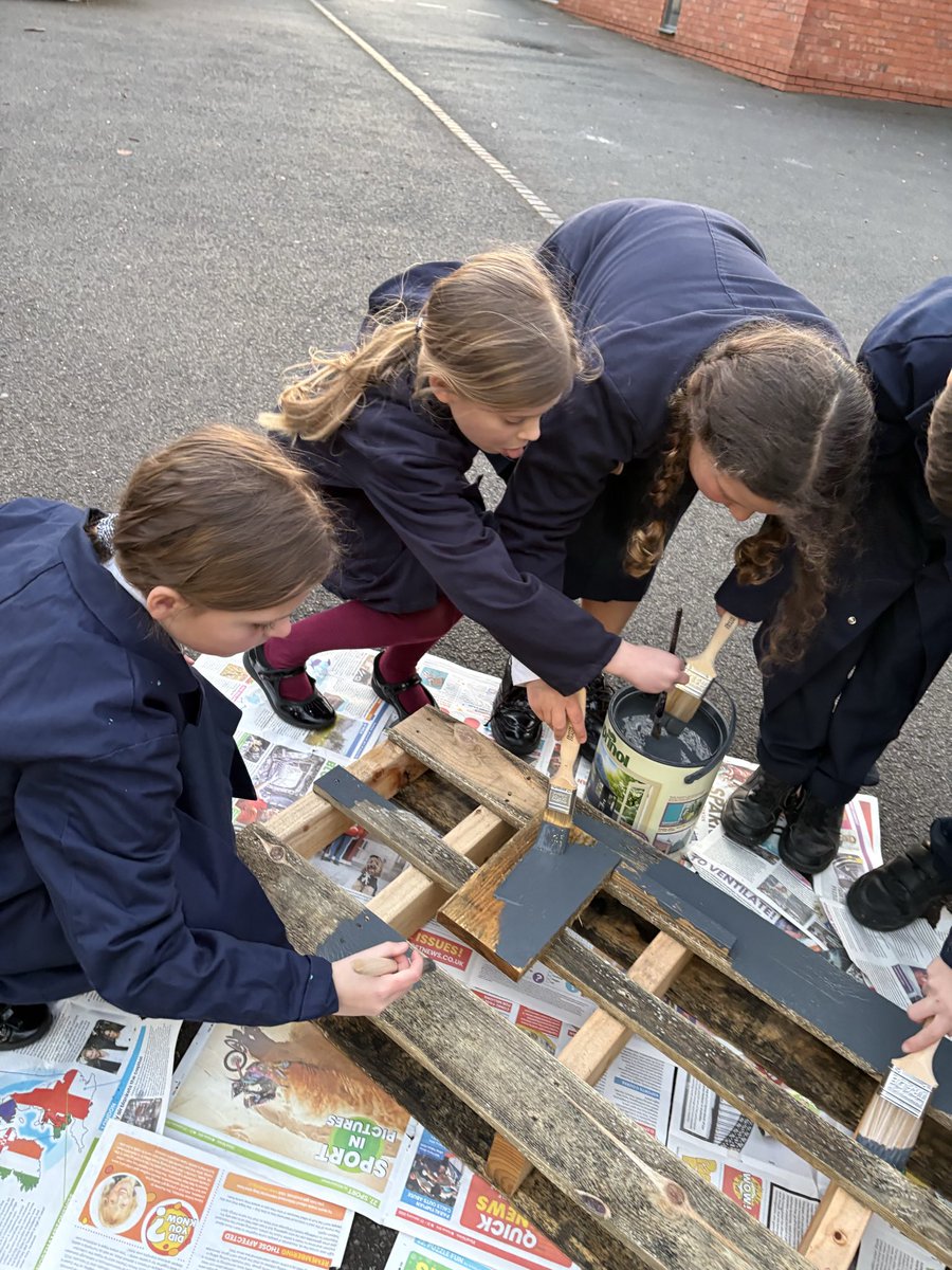 Winterfold English Department tweet media