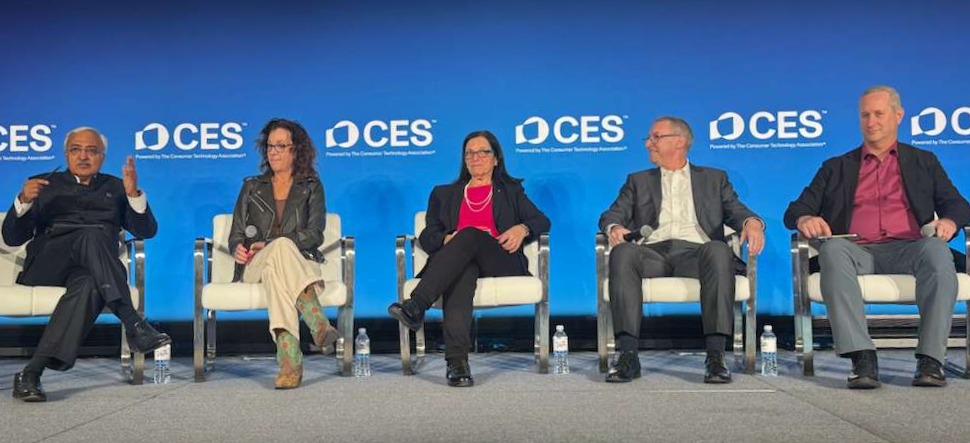 Nicole Raimundo Coughlin tweet media