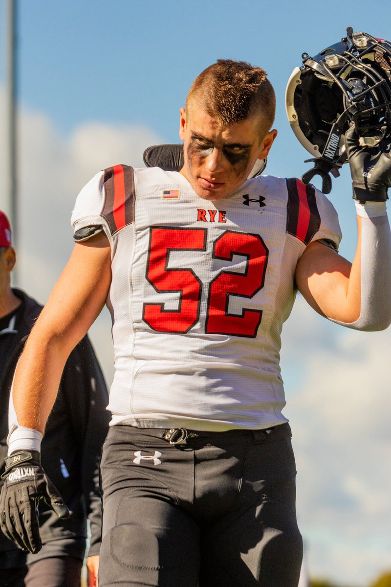 CarstenStein57's tweet image. Blessed to be named first team all state!!
@garnet_football @PRZcory