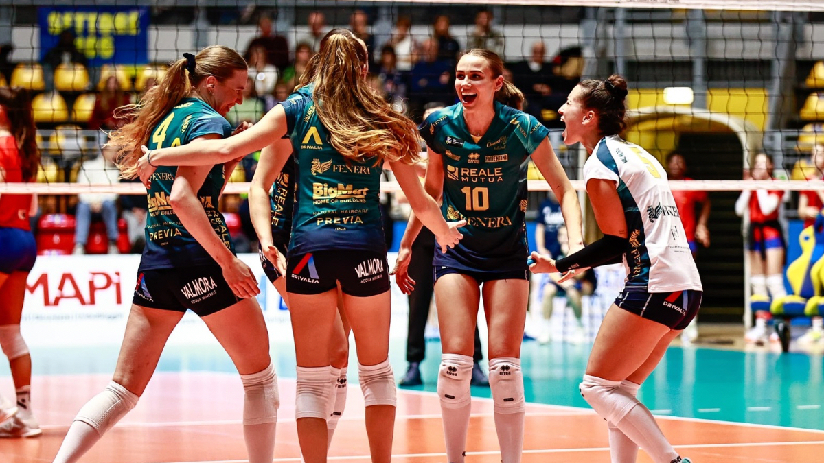 OggiSportNotiz2's tweet photo. #chieri76 e #megaboxvolley staccano il pass per i quarti di #ChallengeCup e #CEVCup di #volleyfemminile https://t.co/hXvsE2ZWvk https://t.co/0JVpkdDAsd