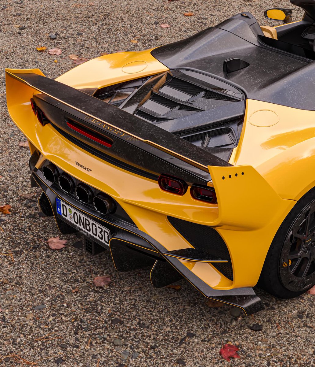 competitionreal's tweet image. Ferrari SF90 Mansory 🖤💛