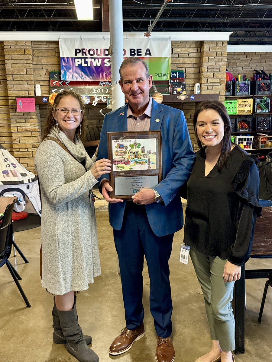 PatrickJCurry1's tweet photo. I appreciated  the tour at Rapoport Academy in Waco this morning. They surprised me with recognition  as a “Public Charter School Champion.” Public charter schools play an important role in giving families options and helping students succeed. I support families having all sorts of options for their student’s success! #txlege