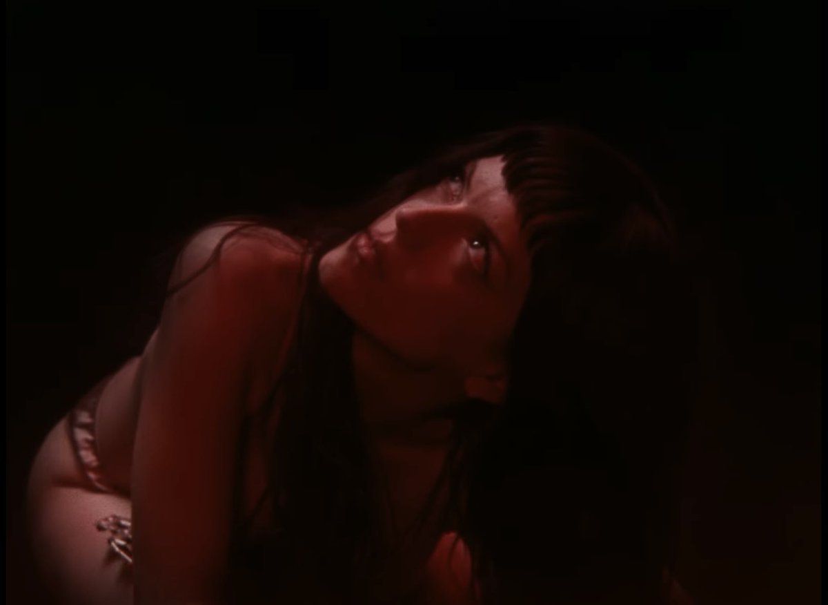 lovleemarias's tweet image. *gulps*