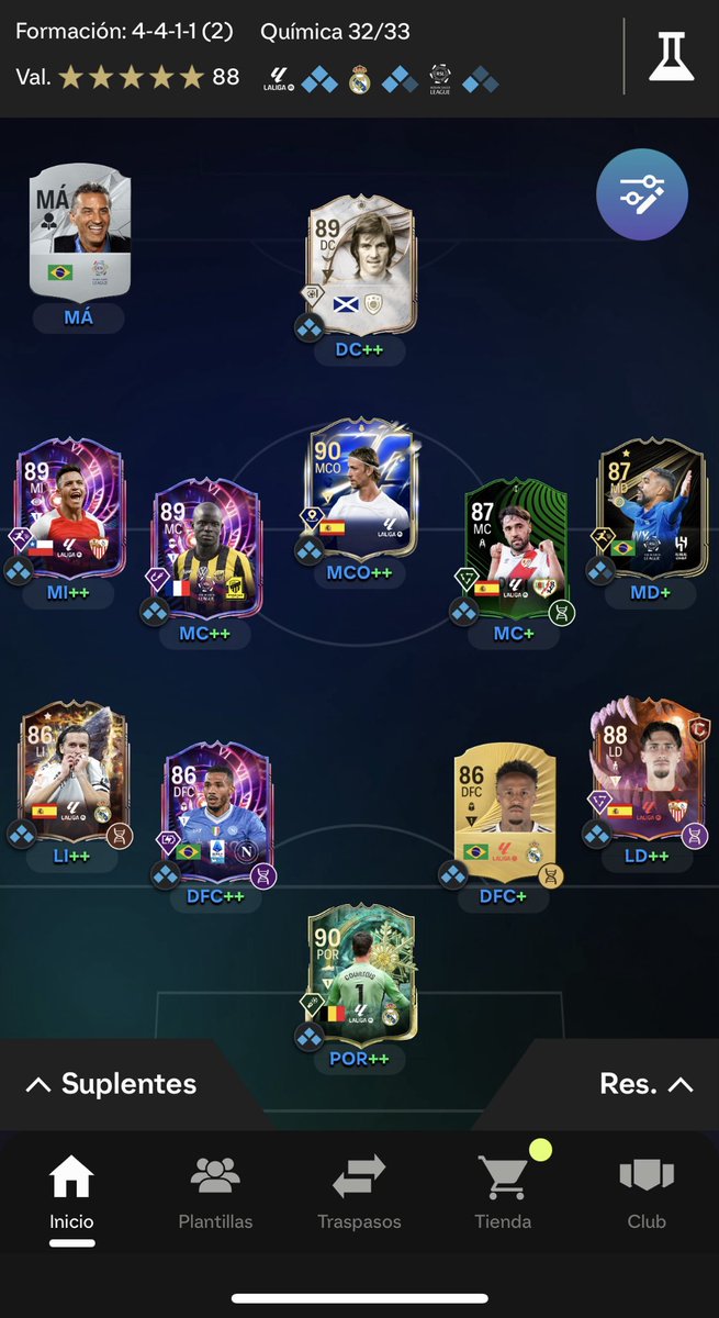 lluispocino's tweet photo. @xARiiAN Hola Ariian! Tengo dudas con el MCO, tengo estas opciones: Guti, Patri Guijarro, Dybala (Navidad) y Hamano (funciona increíble) https://t.co/Z1UFM6TLWJ