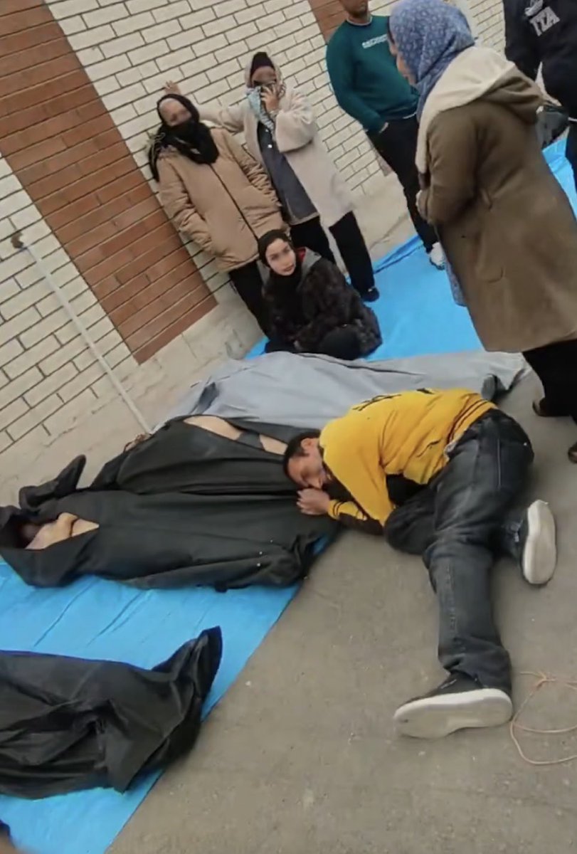 Hen Mazzig tweet media