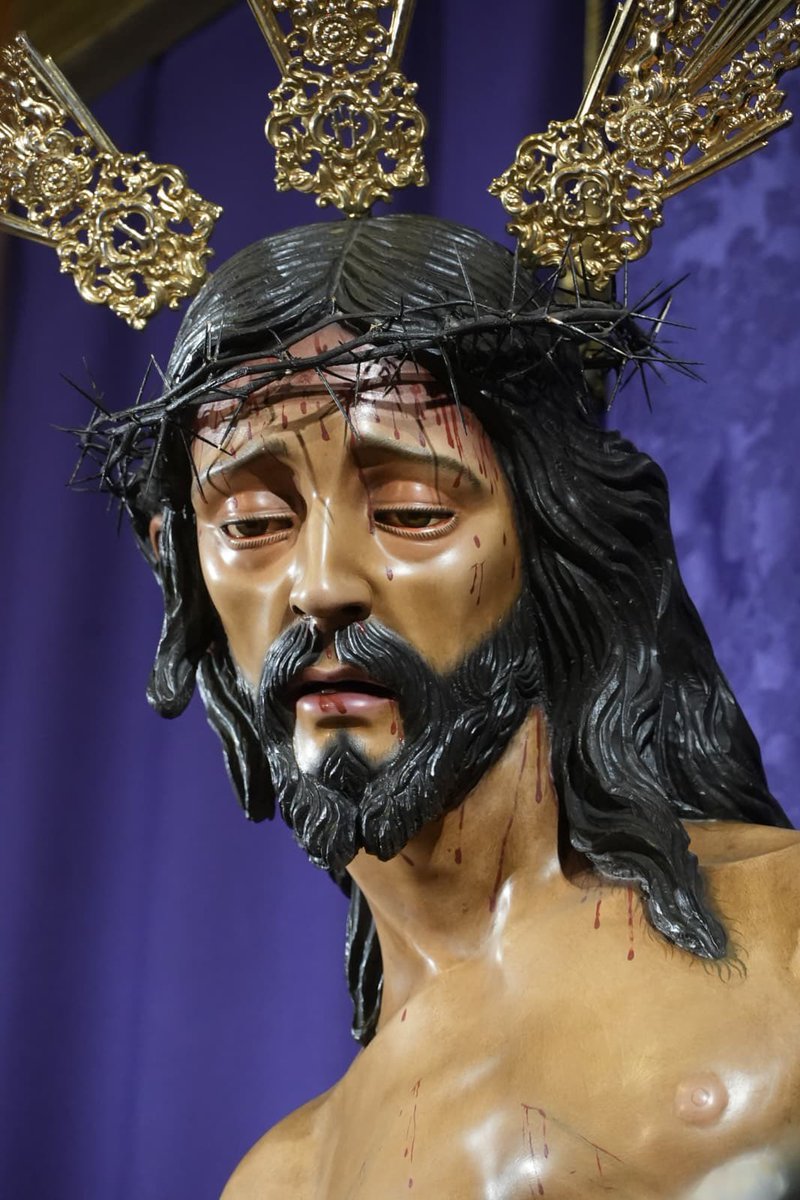 y por el Rvdo. Sr. D. Francisco José López Martínez, Pbro., quien ha sido acogido en el día de hoy como nuevo hermano sacerdote de nuestra Corporación.

📸 Daniel Villanueva López.

(2)