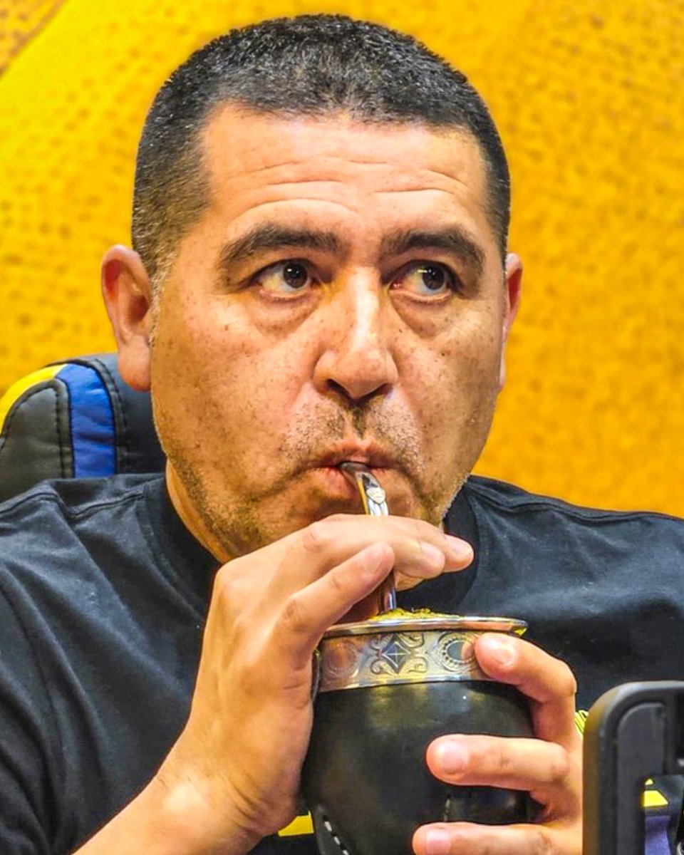 dataref_ar's tweet image. 🗣️ "¿UN MENSAJE A LOS BOSTEROS? QUE DISFRUTEN”

🔵🟡 El mensaje de Juan Román Riquelme para la gente de Boca Juniors:

"¿Un mensaje a los bosteros? Que disfruten. Siempre es lindo estar en casa, ellos son felices en La Bombonera y nos da mucha felicidad que muchos socios que no…
