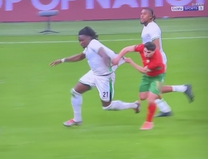 <a href="/Algeria_FC/">Algeria FC</a> yellow card ?? 🤣