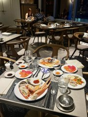 Indulging in a delicious dinner feast tonight! Grateful for good food, great company and unforgettable memories. Cheers to making every meal special! 🍽