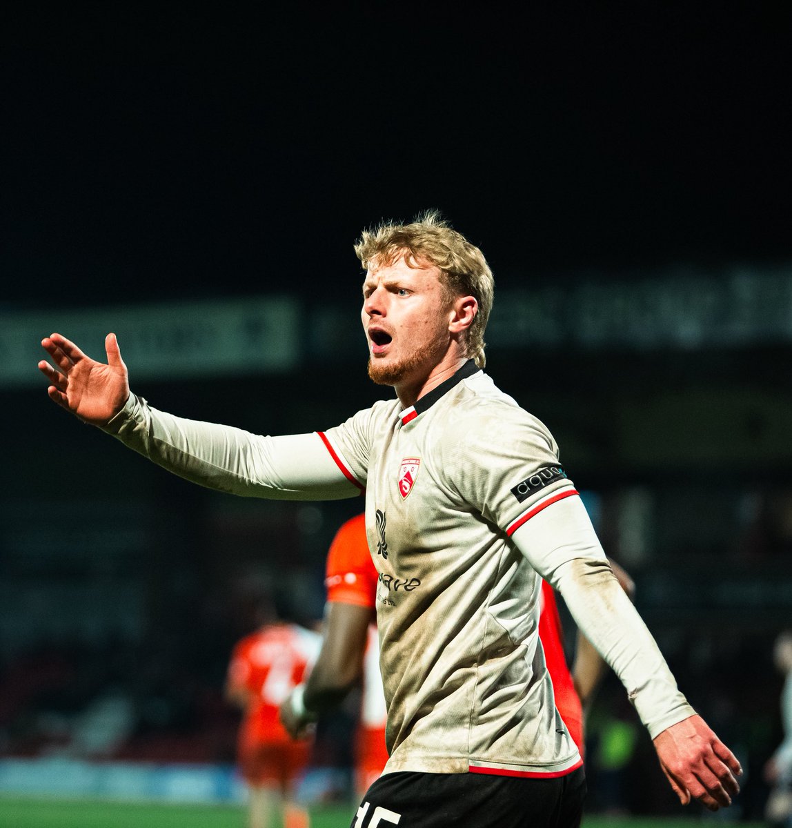 hcreatedit📸 tweet media