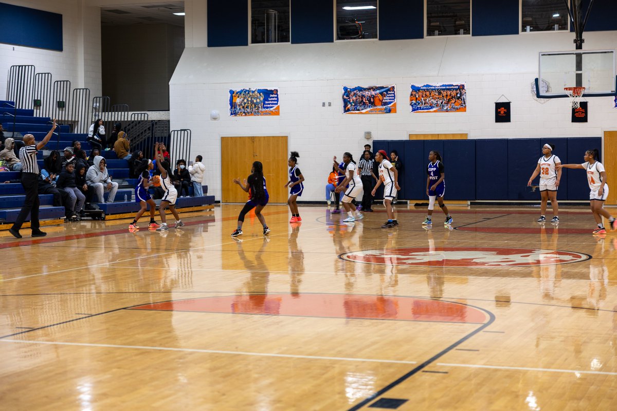 JLewisInvictus tweet media