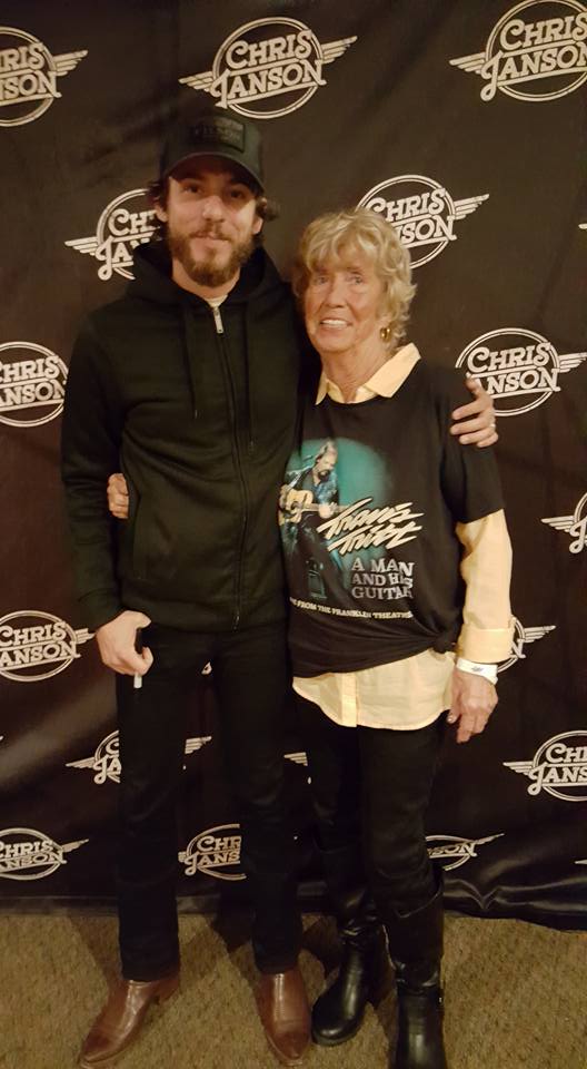 SHMILY_'s tweet image. My Mom @greatfortyeight passed away yesterday My buddy and I did NASCAR concerts sports Until 5 yrs she stayed in hospitals/rehabs We ♥️ @janson_chris Playing Bye Mom at the service and burying her in her @JalenHurts @Eagles jersey I love you Mom 😢