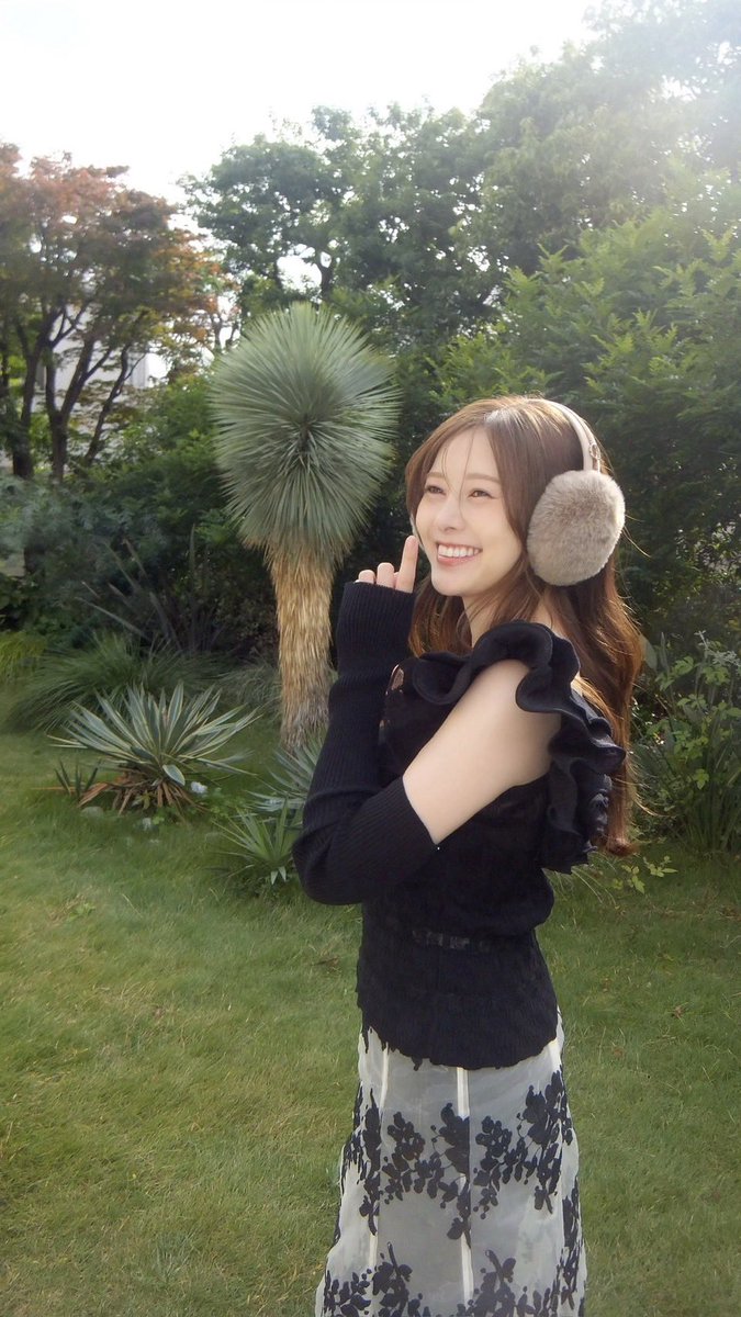 白石麻衣STAFF (@shiraishi_staff) / Posts / X