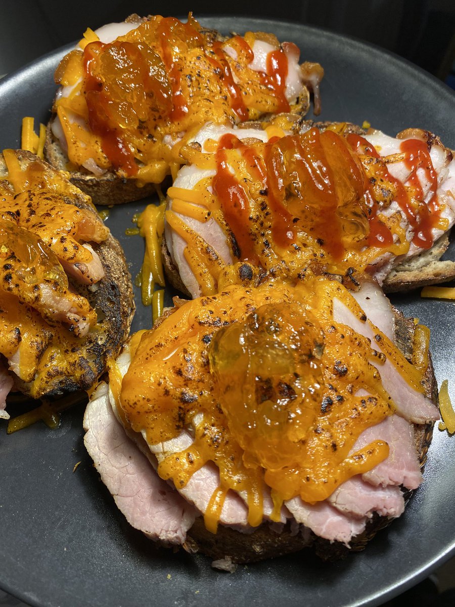 Raymond Lau (@lsfray) on Twitter photo 