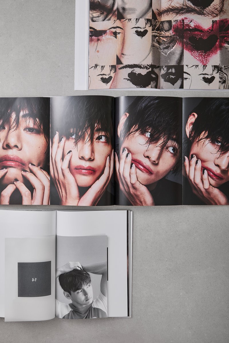 HYBE_MERCH's tweet image. V 'TYPE 非'

하나의 범주로 규정할 수 없는 아티스트 V, 김태형의 다양한 모습을  공개합니다.

다양한 콘셉트와 색다른 연출이 녹아든 278p의 포토북을 통해,
형식에 머무르지 않는 아티스트 V의 ‘비(非)고정성’을 깊이 있게 만나보세요.

go.weverse.io/qt3S/ctc2t8y9 
📅 RELEASE: 2026.01.19. (KST)…