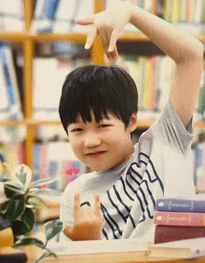 jongseob has been spoiling the rock album for decades