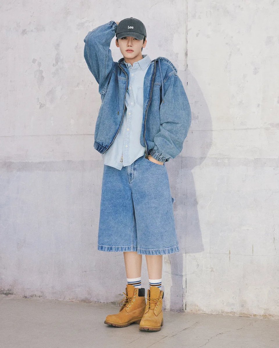 najaeispua's tweet image. ไม่ค่อยได้เห็นแจมินใส่กางเกงทรงแบบนี้เท่าไหร่แต่ Lee ทำได้ ㅠㅠㅠㅠㅠㅠ ใส่สไตล์ไหนก็เข้าหมดเลยจริง ๆ โคดจะหล่อโคดจะพี่ผช เหมา