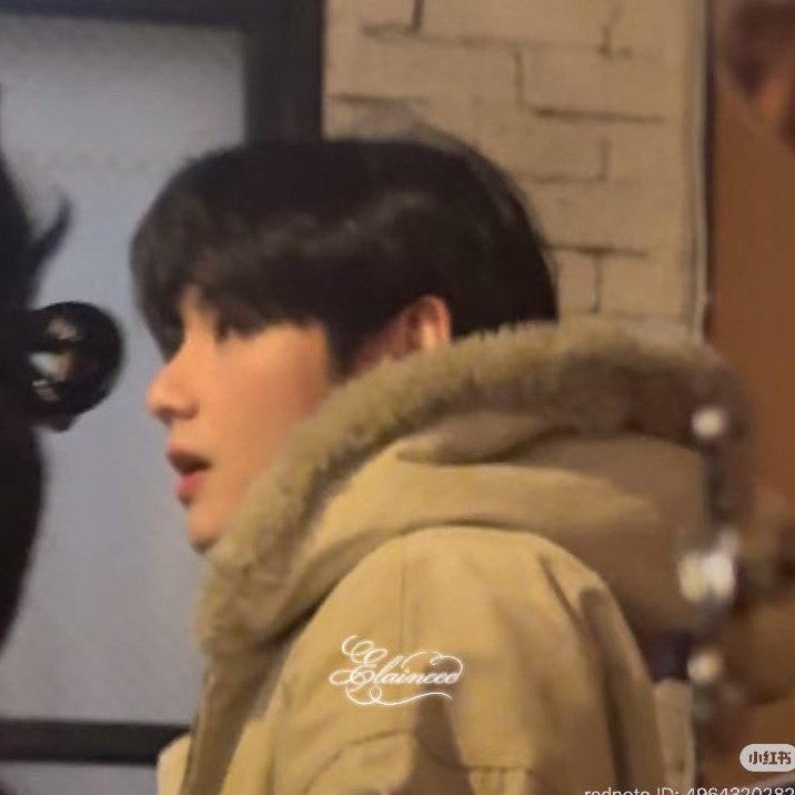 typebwi's tweet image. his flushed cheeks 😭