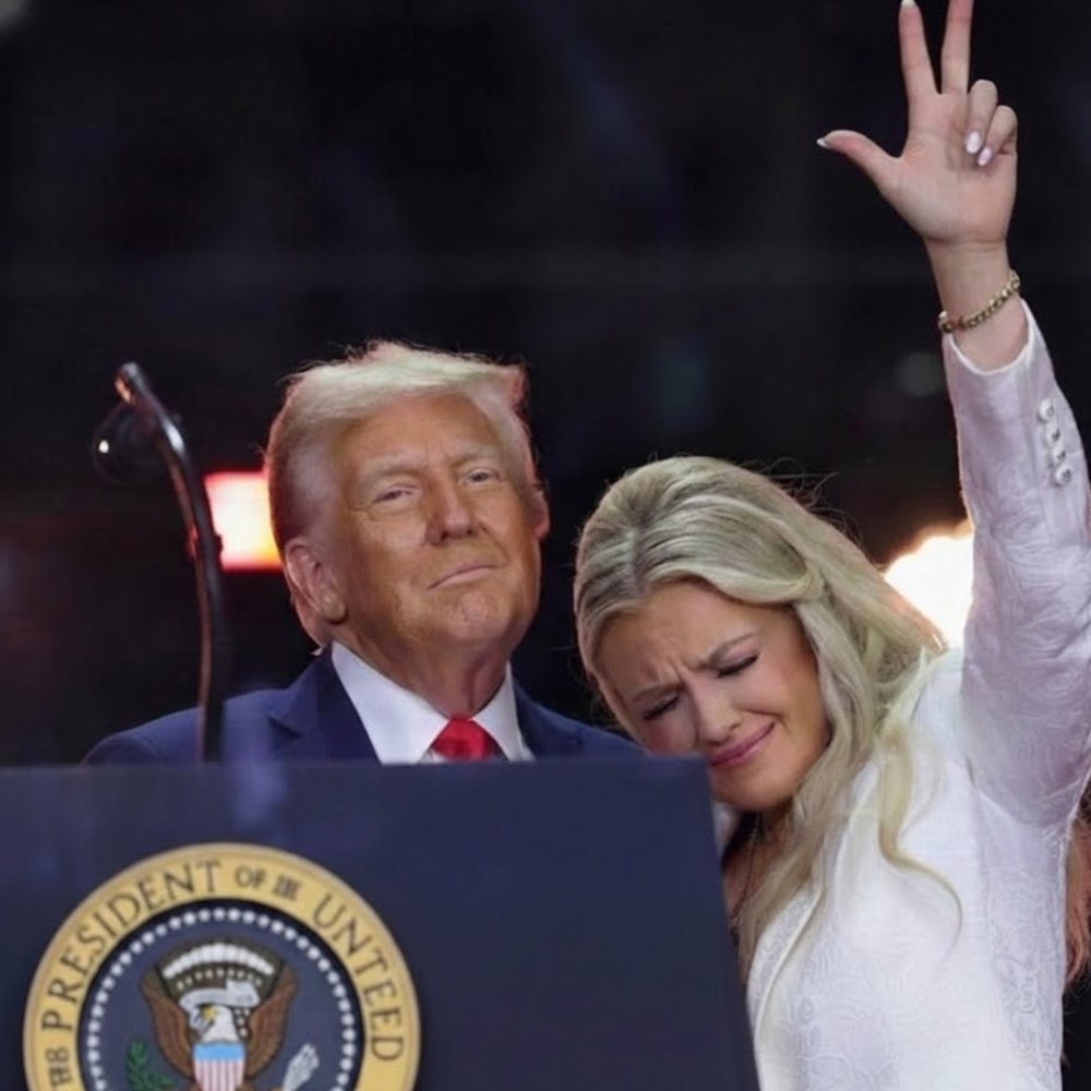 hfrpodcast's tweet image. Erika Kirk was seen throwing up Playboi Carti's iconic "YVL" 🧛🏽