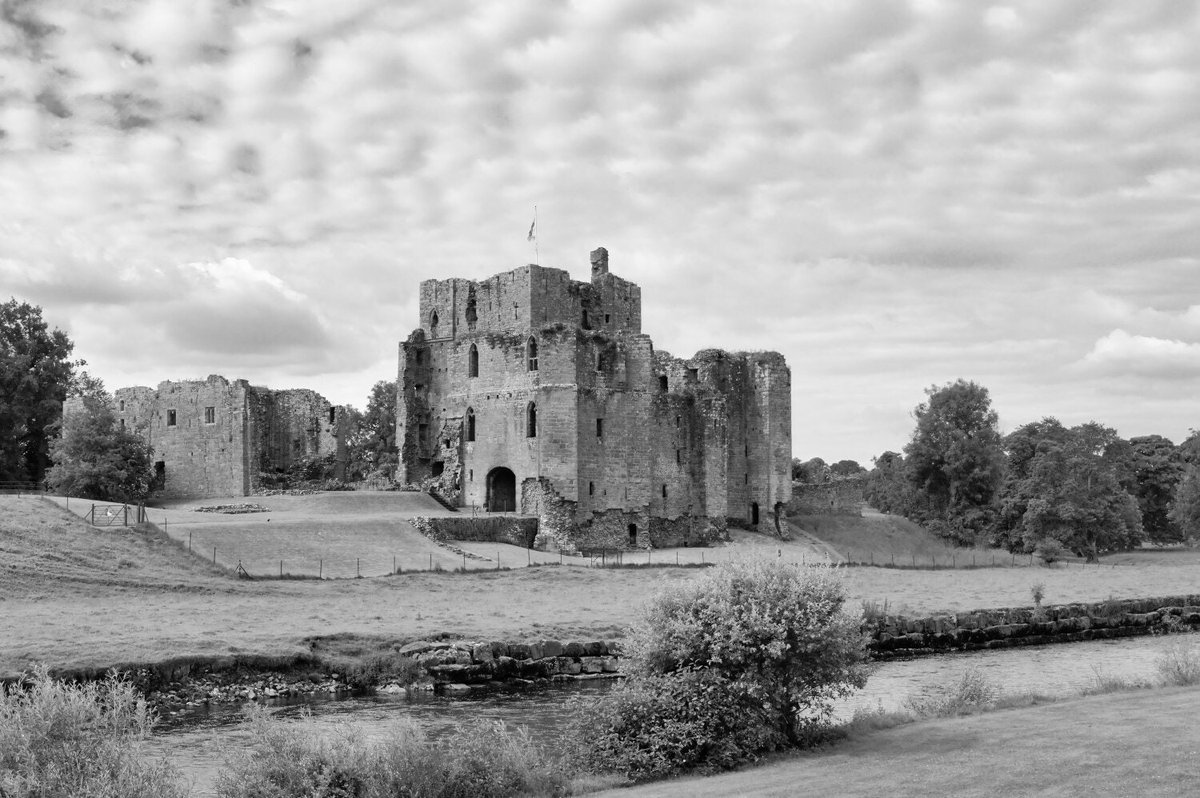LakesFurniture's tweet photo. Lake District Birthday Card | Greetings Card | Brougham Castle - Penrith | Easter | Christmas | Occasion | Blank https://t.co/kR2LveYqMc #Photography #lakedistrict #greetingscard #homeoffice #rusticfurniture #scaffoldfurniture #housewarming #BroughamCastle https://t.co/9NyRETF9e8