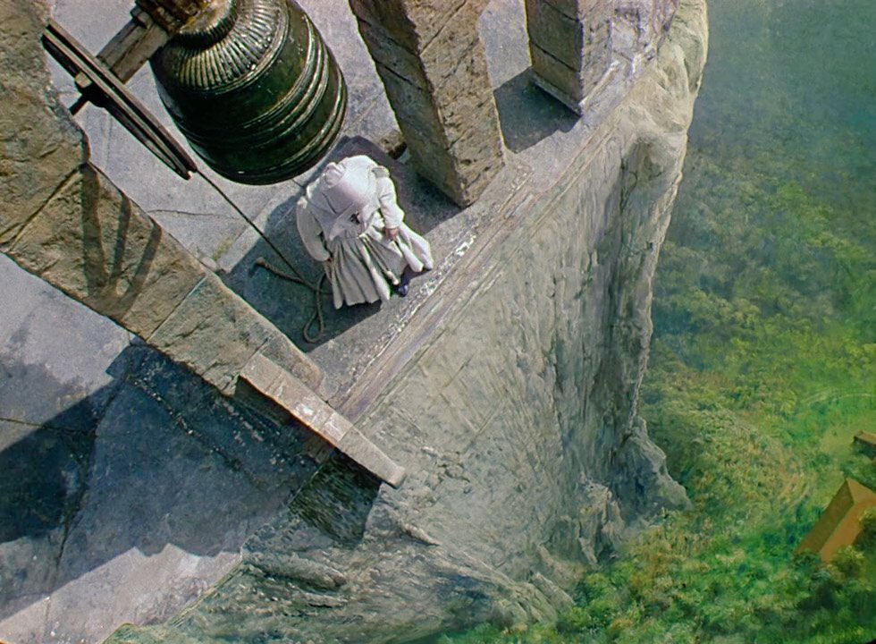 vintageminii's tweet image. black narcissus is the most visiually striking film i‘ve ever experienced