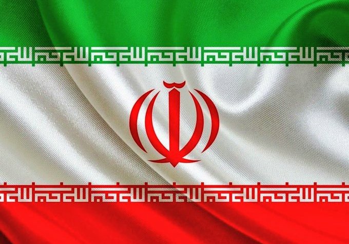 ريتويت للمنشور إذا كنت تقف مع الجمهورية الاسلامية الإيرانية :