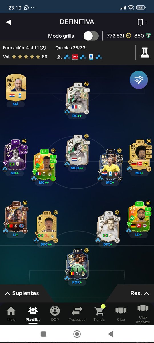 FrikiFC's tweet photo. @xARiiAN Buenas Ariian.
Todo Intrans.
Te paso fotos de EVOS.
Adeyemi es otra Bestia.
Intento jugar con futbolistas que me motivan, nada de jugar todo con tías.
Henry lo tengo con incisivo y Tiki Taka. (Me lo cambió mucho? https://t.co/l7rdBtPDiW