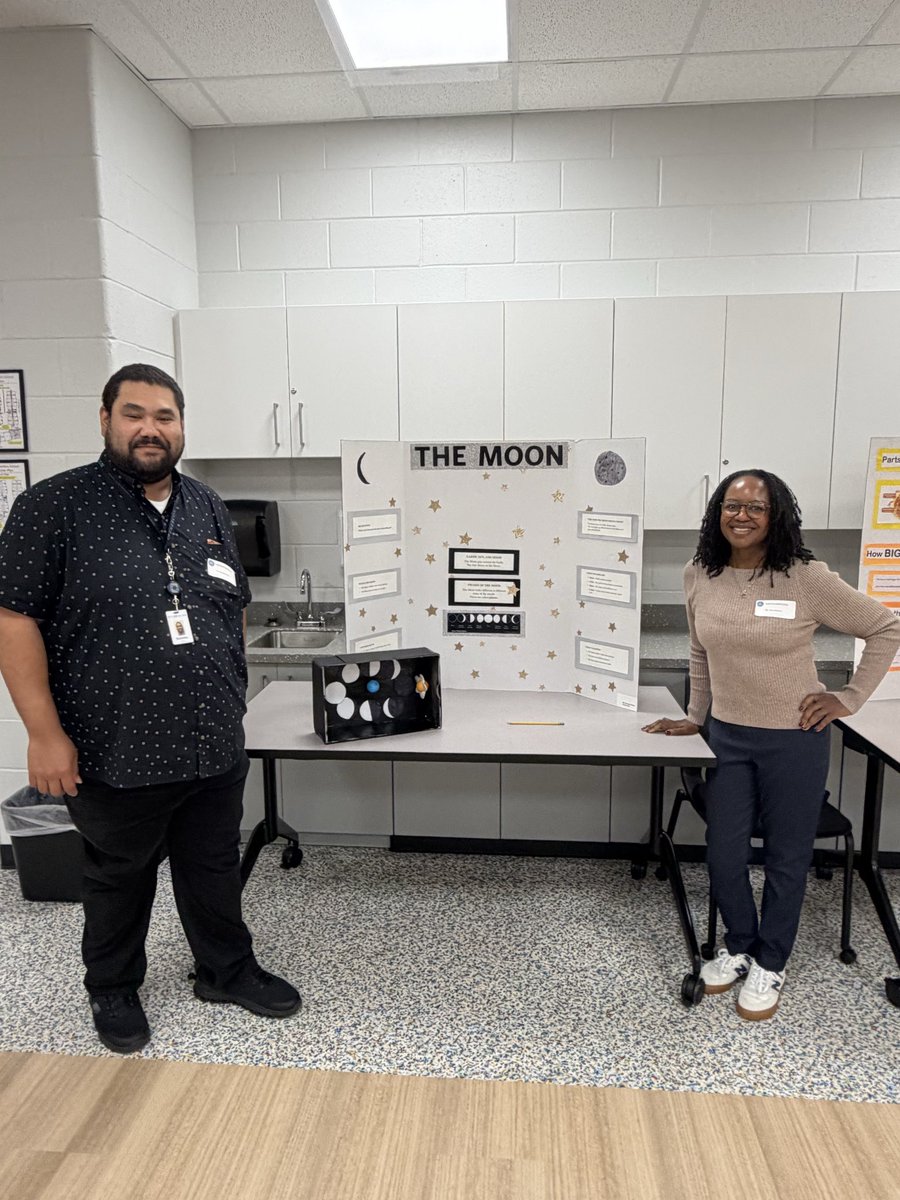 Free Home ES tweet media